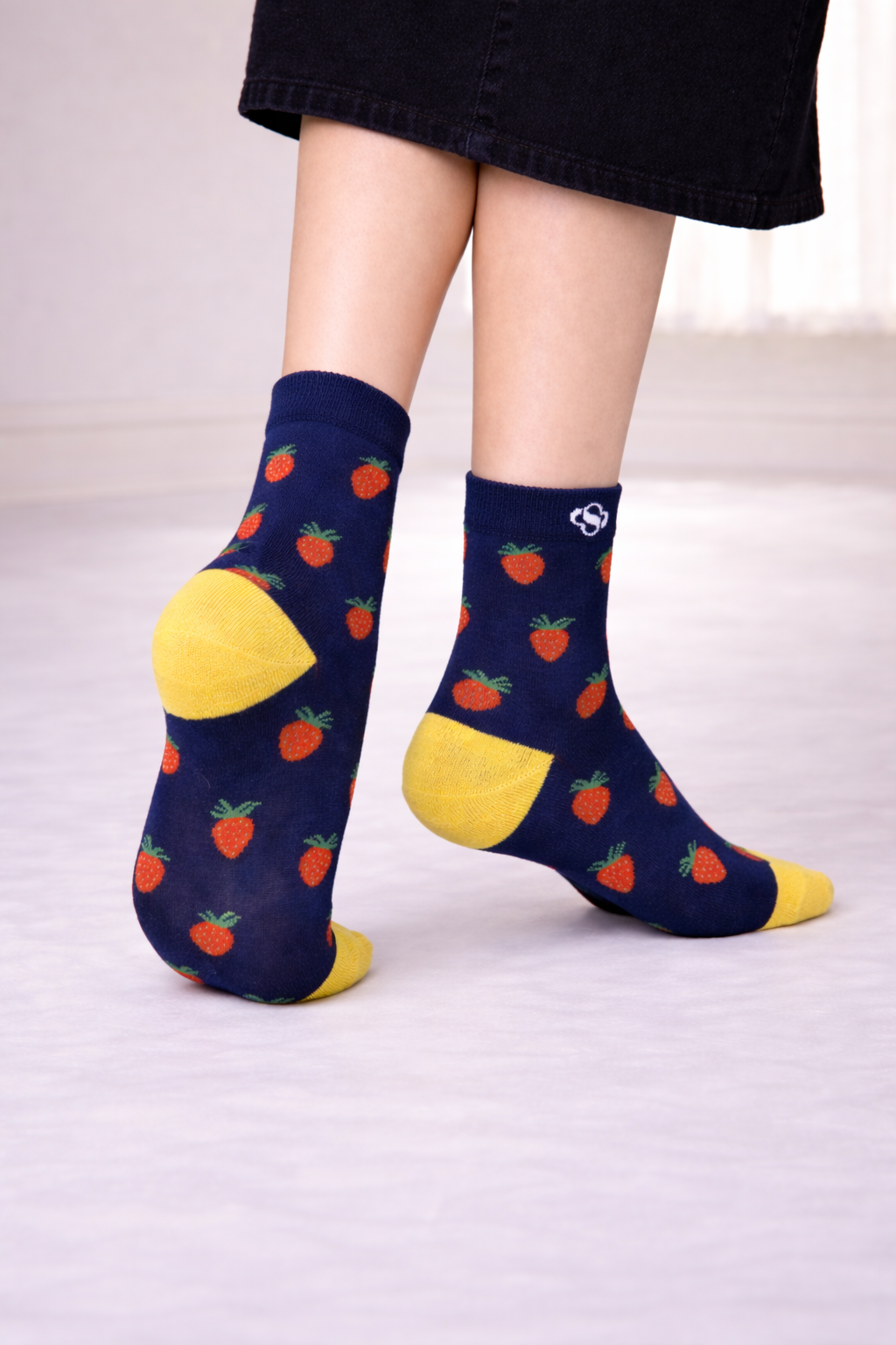 Navy Strawberry Ankle Socks – Contrast Yellow Detail