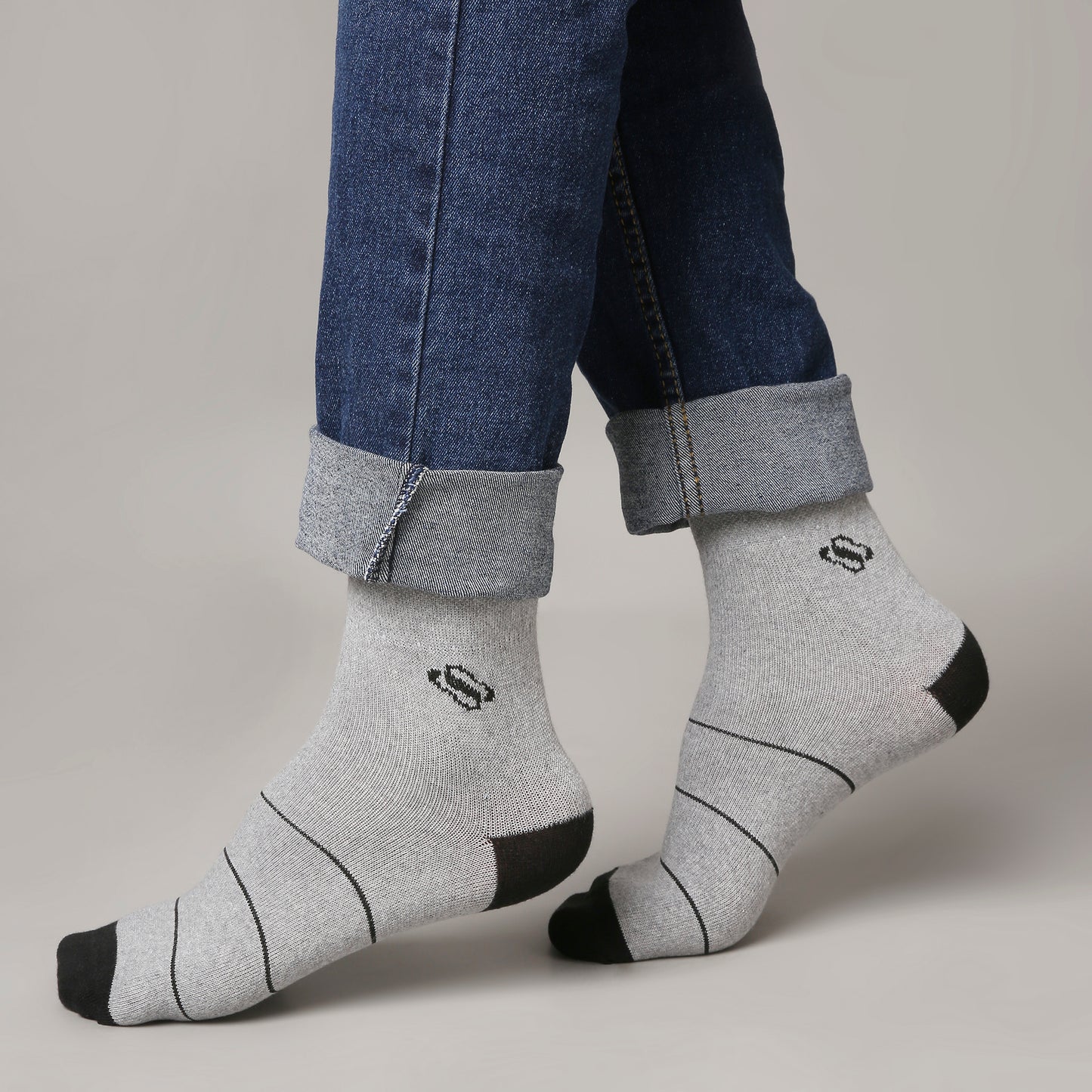 Grey Crew Socks – Black Toe & Heel
