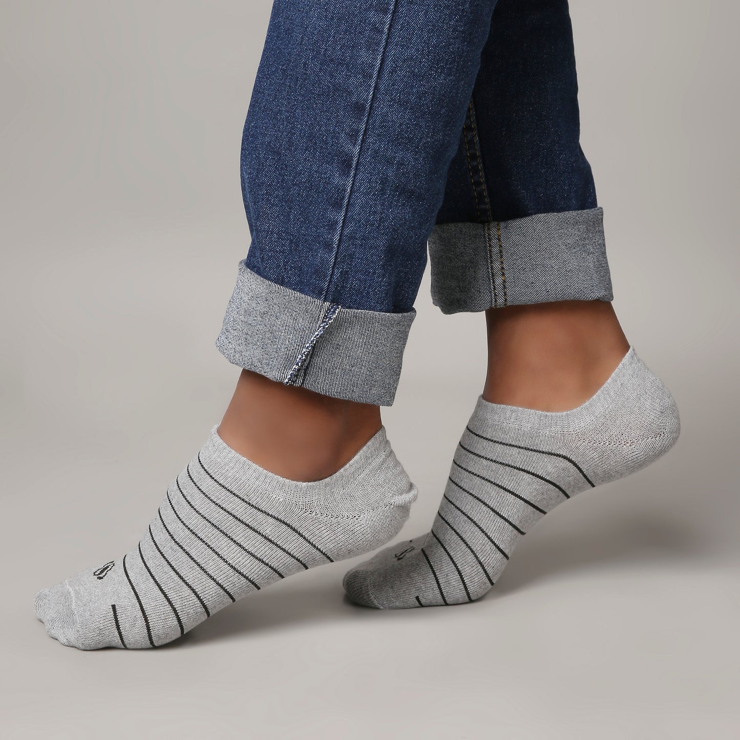 Stealth Striper No-Show Socks (Grey)