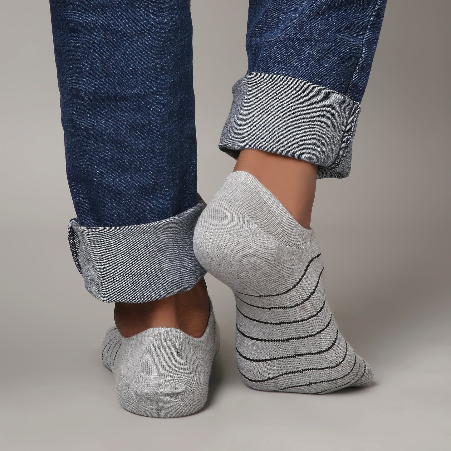 Stealth Striper No-Show Socks (Grey)